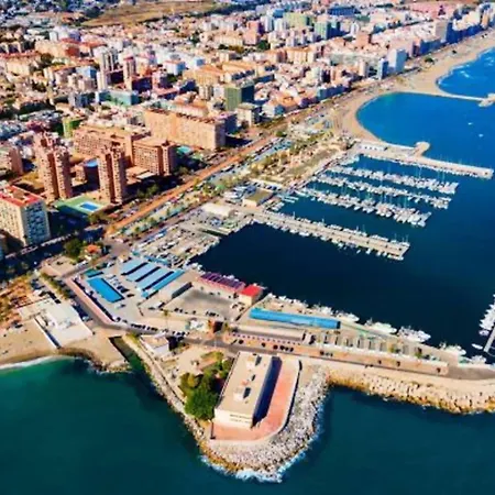 Lujo Frente Al Puerto