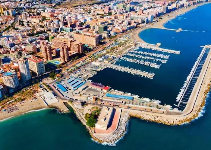 Lujo Frente Al Puerto